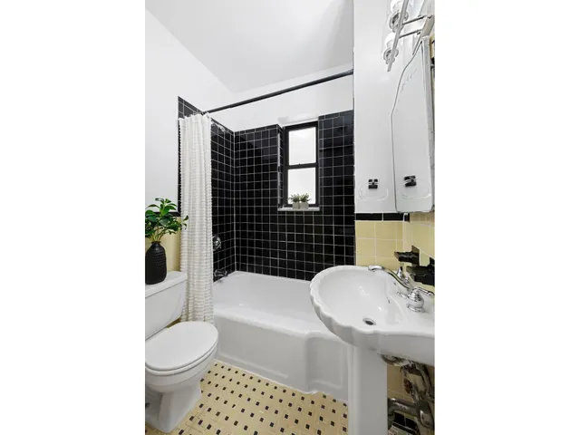 407 Central Park West