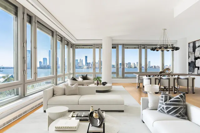 2 River Terrace
