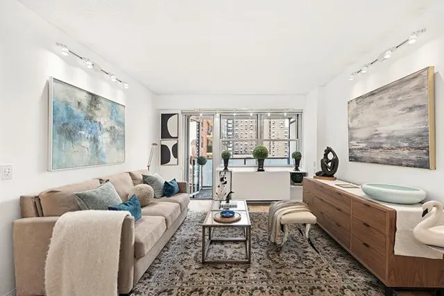 250 East 87th Street