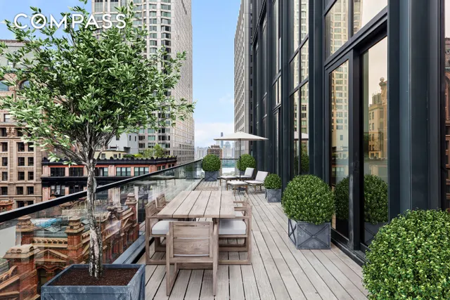 33 Park Row