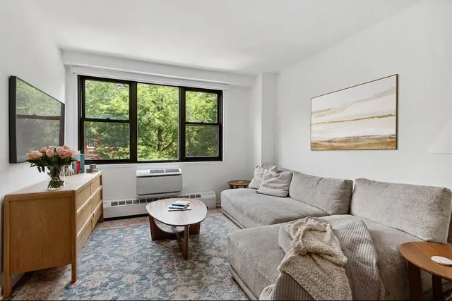 230 East 15th Street