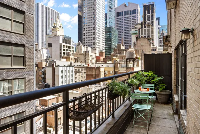 45 West 54th Street