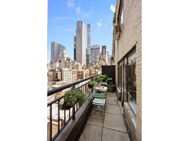 45 West 54th Street