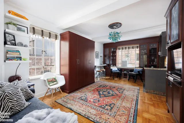 140 East 40th Street
