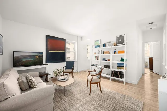 207 East 21st Street