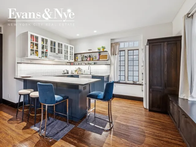370 Central Park West
