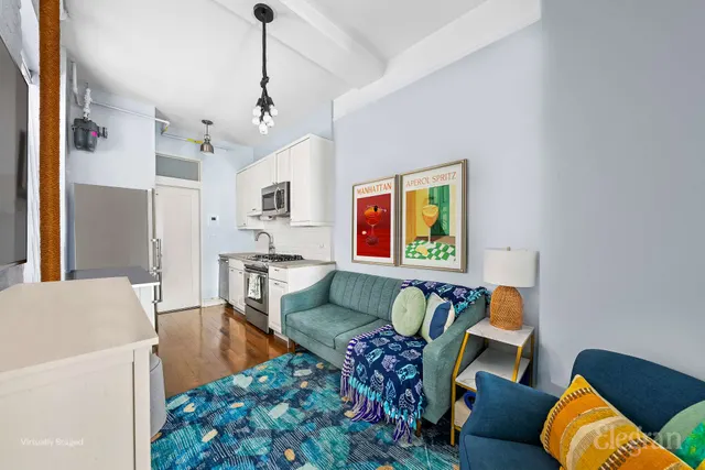 139 East 30th Street