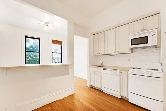 192 Bleecker Street