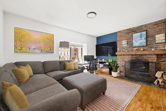 160 East 26th Street