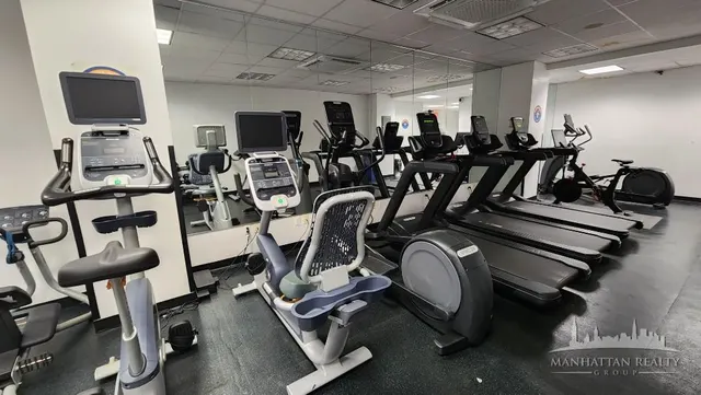 150 East 39th Street