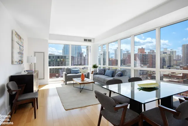 2628 Broadway