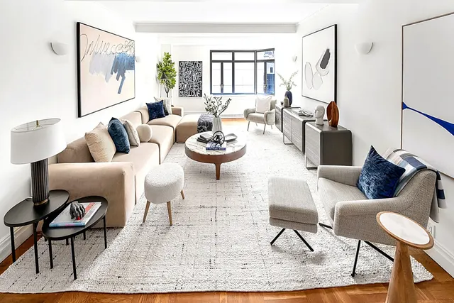 25 West 54th Street