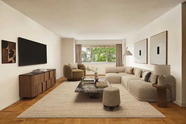 70 E 10th Street