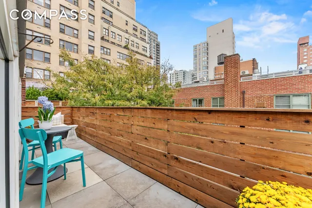 207 East 21st Street
