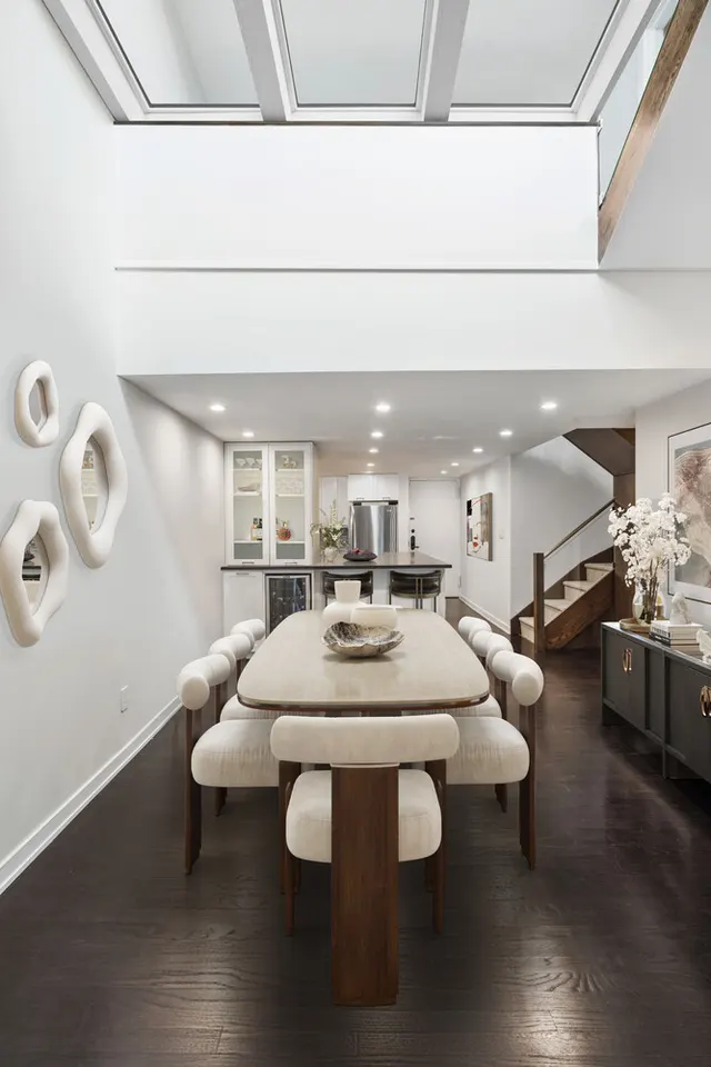 808 Broadway