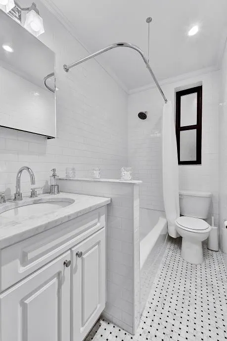350 East 77th Street