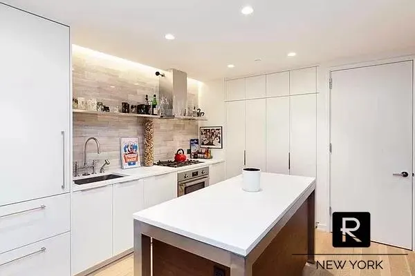 234 East 23rd Street