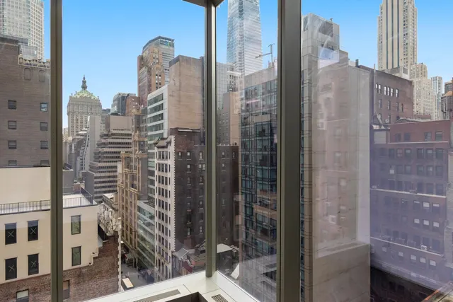 50 W 47TH Street