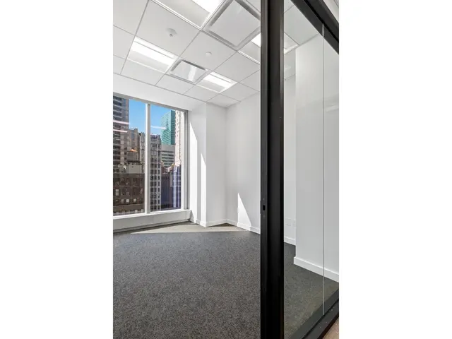 50 W 47TH Street