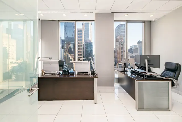 50 W 47TH Street