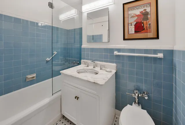 25 West 54th Street