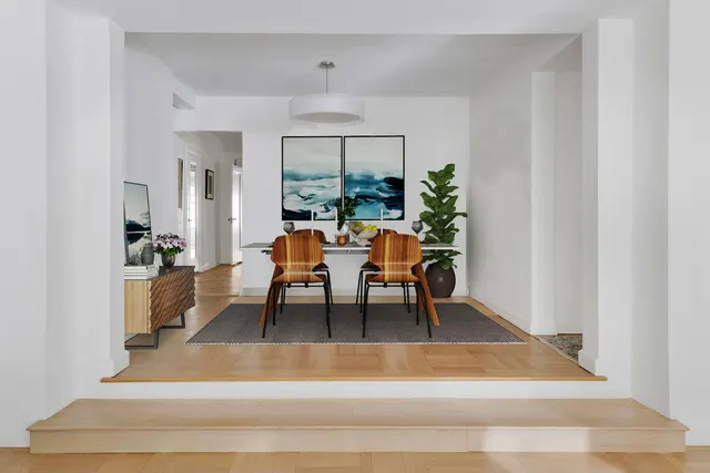25 West 54th Street