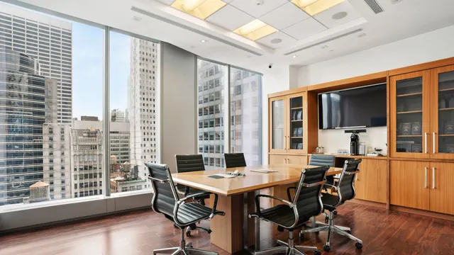 50 W 47TH Street