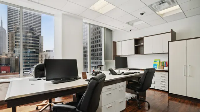 50 W 47TH Street