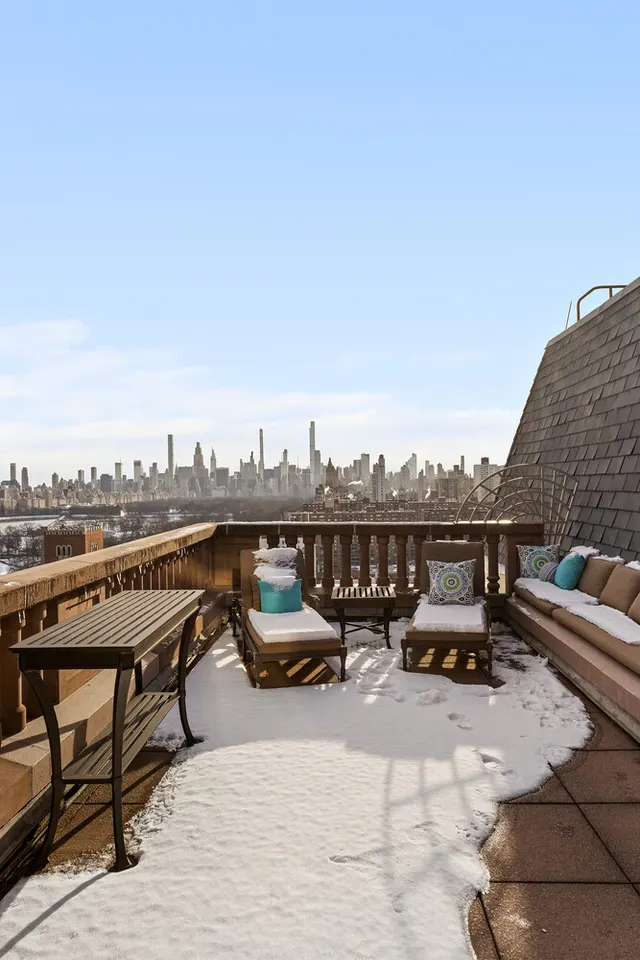 455 Central Park West
