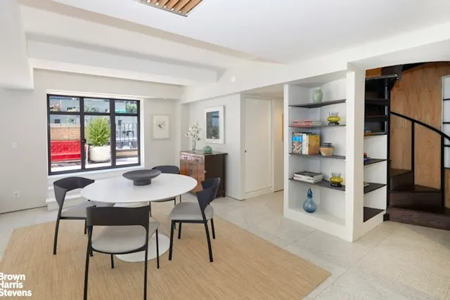 25 West 54th Street