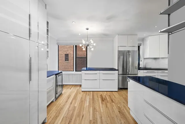 400 West 58th Street