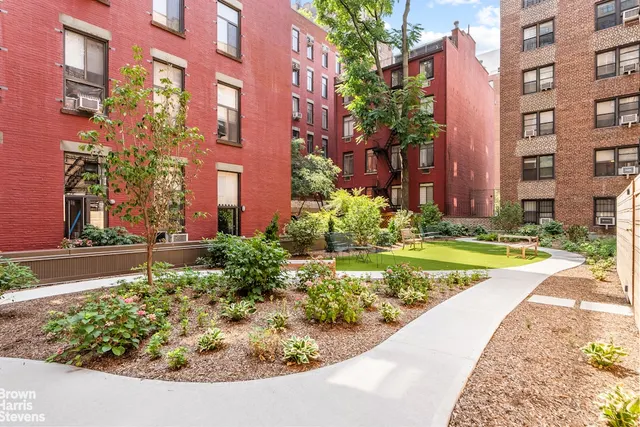 1 University Place