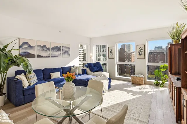 150 East 23rd Street