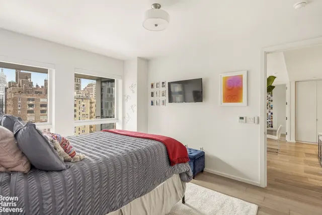 150 East 23rd Street