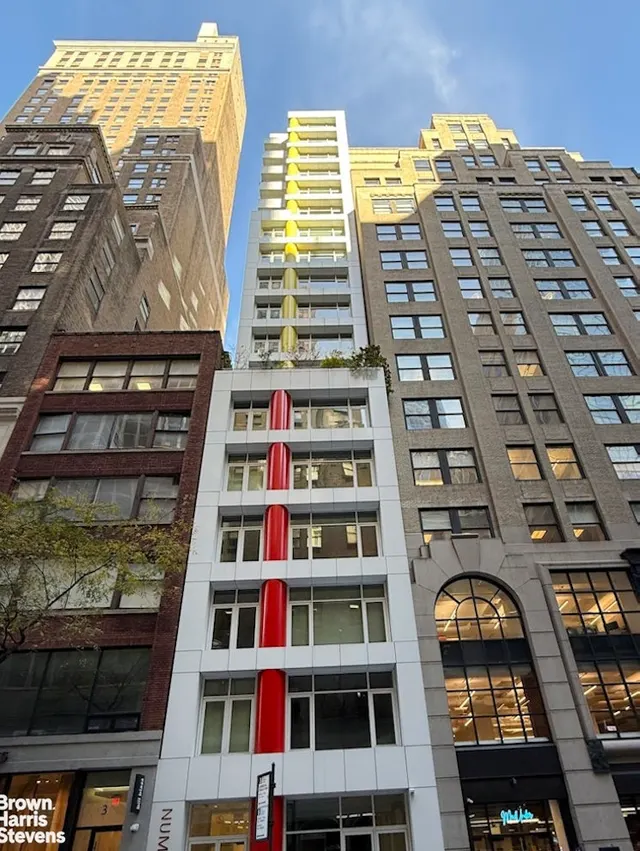 5 East 44th Street