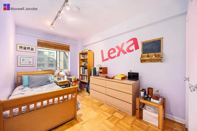 45 West 54th Street
