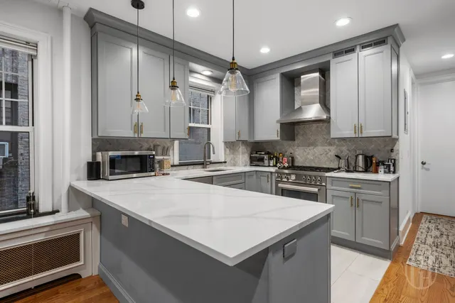 370 Central Park West