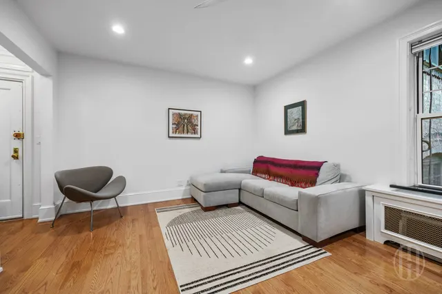 370 Central Park West