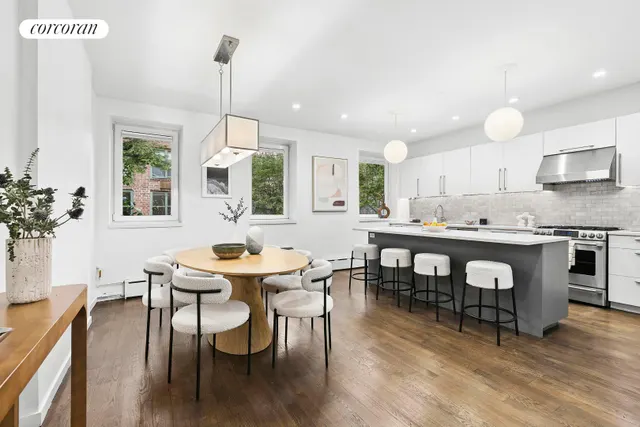 207 East 21st Street