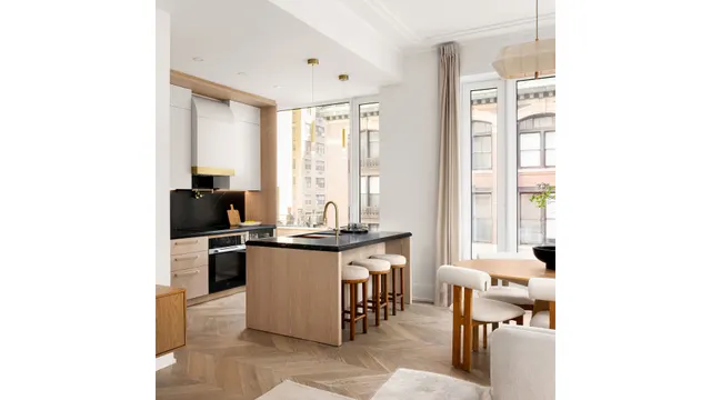660 Lexington Avenue