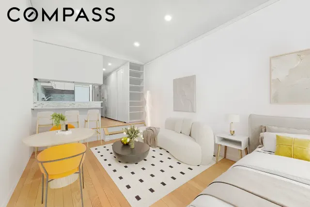 35 East 10th Street