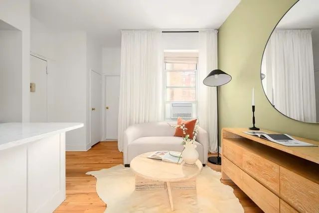 26 Gramercy Park South