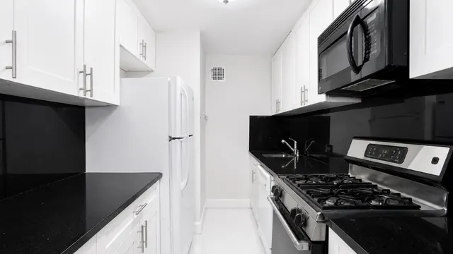 4 West 104th Street