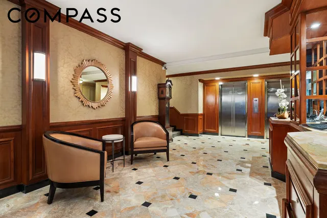 39 Gramercy Park North