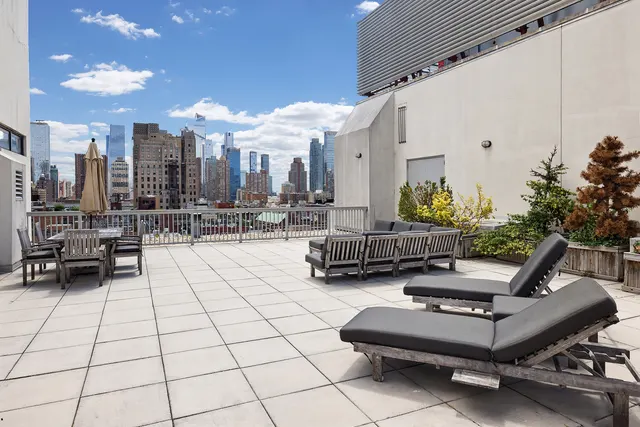 421 West 54th Street