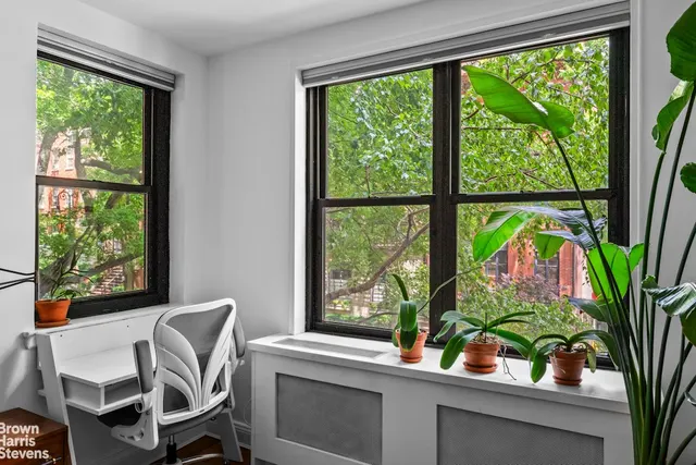 100 West Twelfth Street