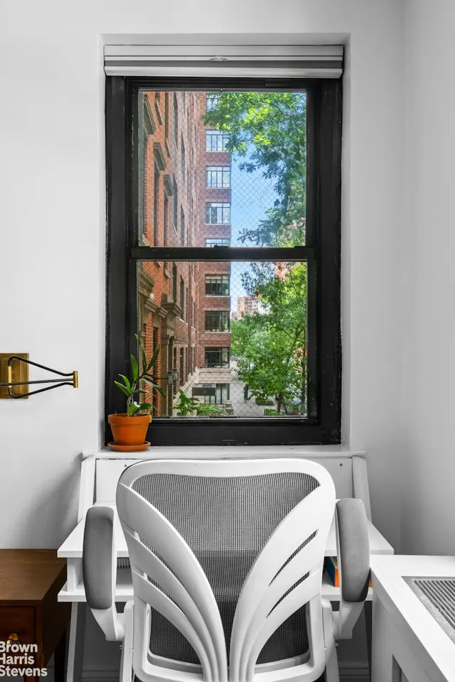 100 West Twelfth Street