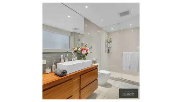 152 West 58th Street