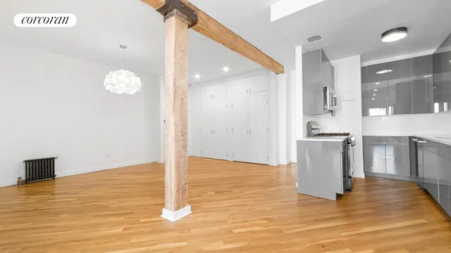 452 West 19th Street
