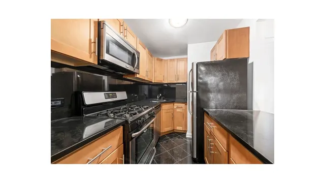 4 West 104th Street